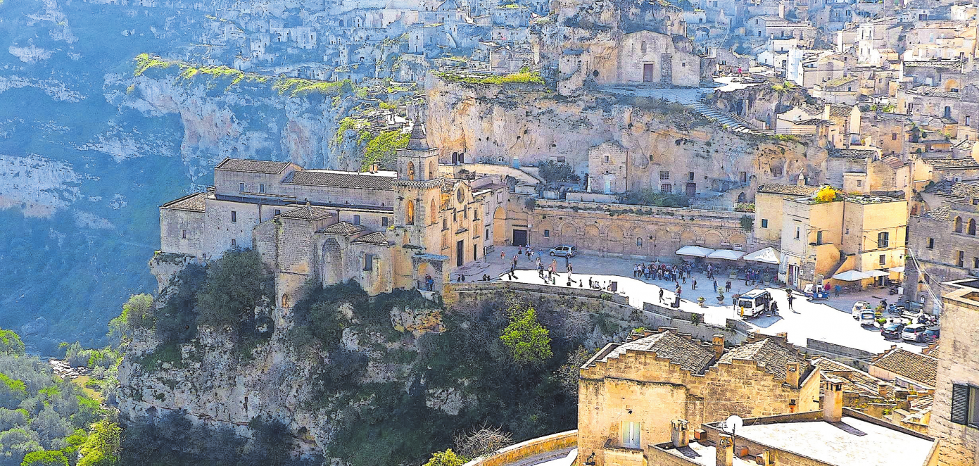 DIE METAMORPHOSEN VON MATERA