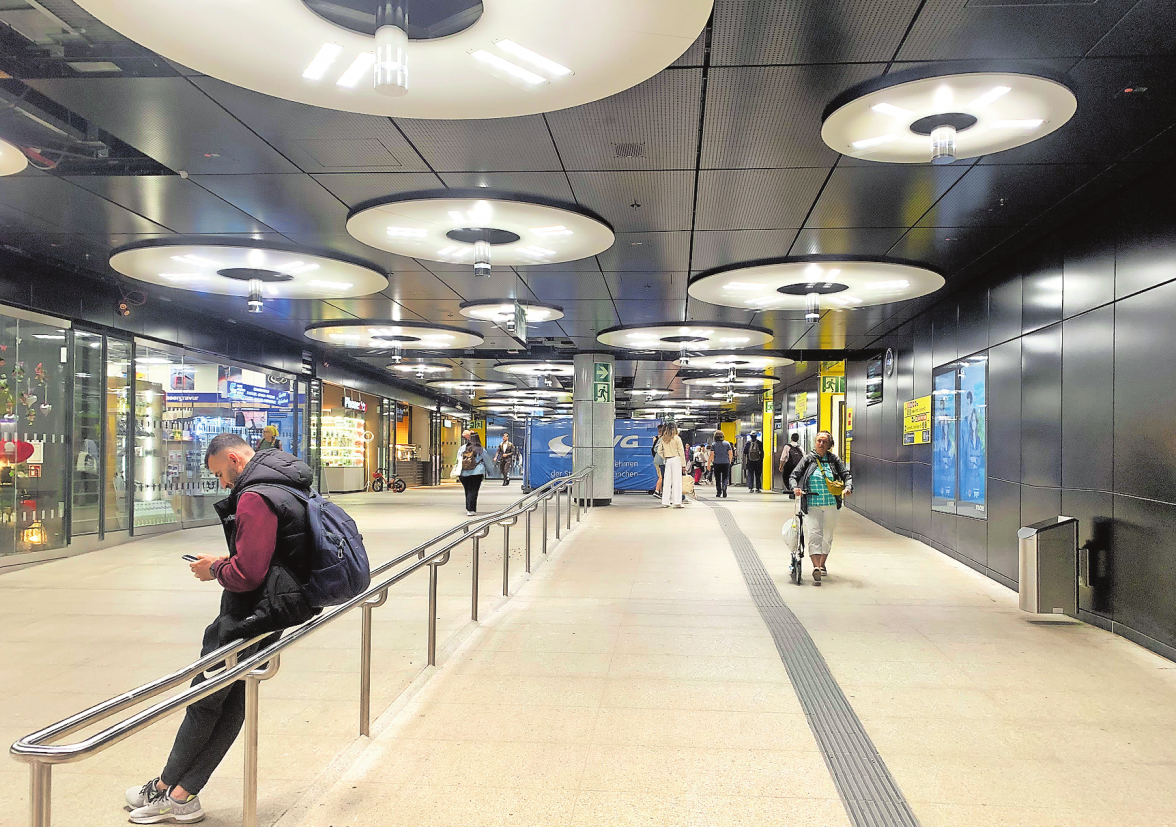 Lichtkonzept für U-Bahn-Station Sendlinger Tor: Aller guten Dinge sind drei