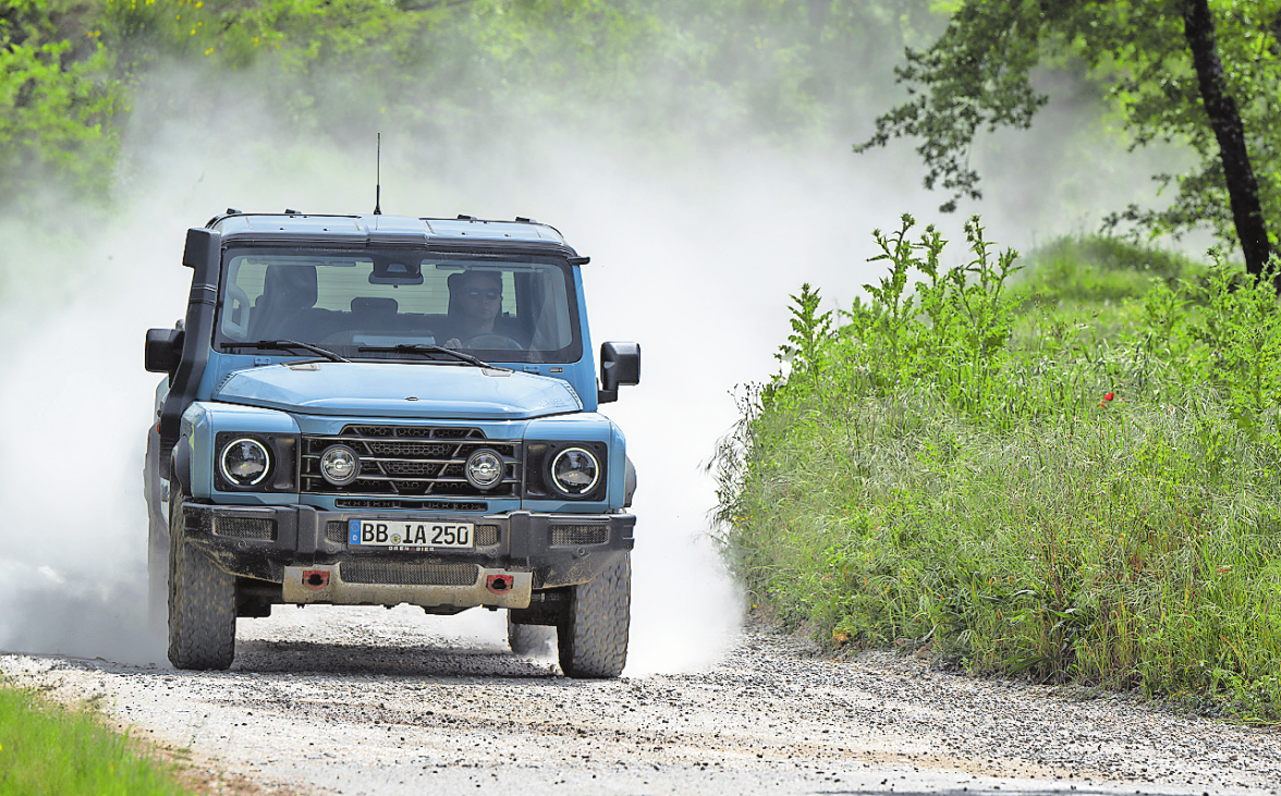 Pritschenwagen mit 286 PS
