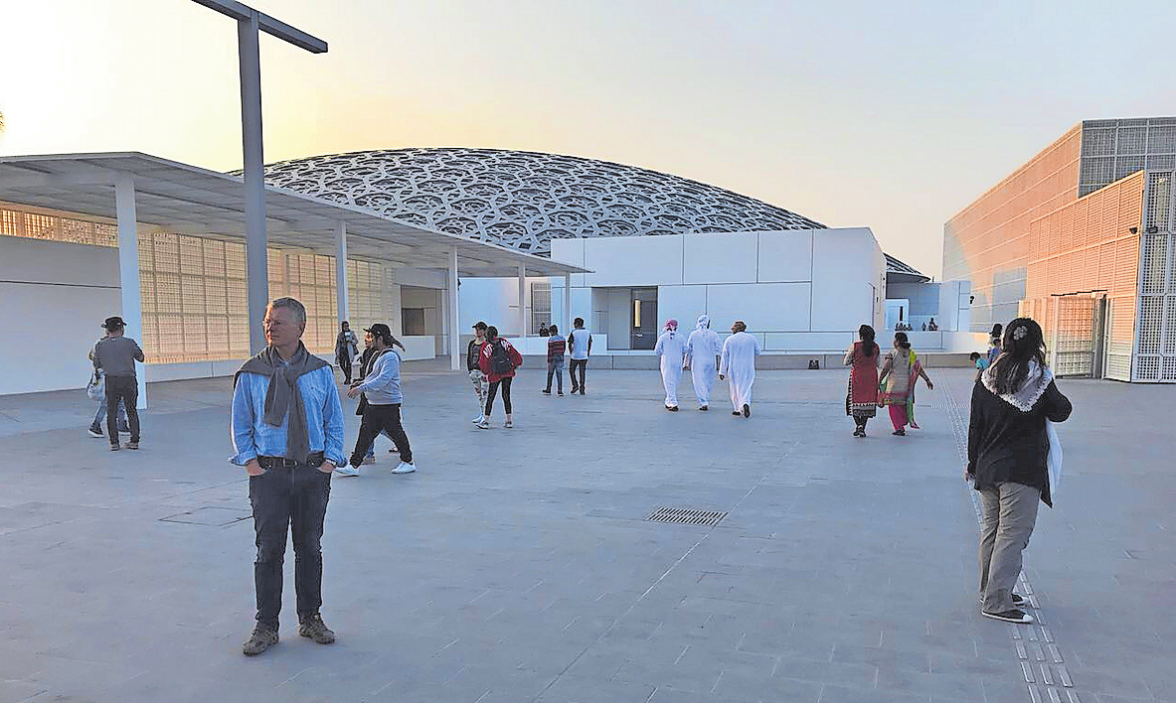Louvre Abu Dhabi: Ein architektonisches Meisterwerk von Jean Nouvel