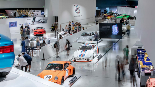 Spannender Jahresendspurt im Porsche Museum