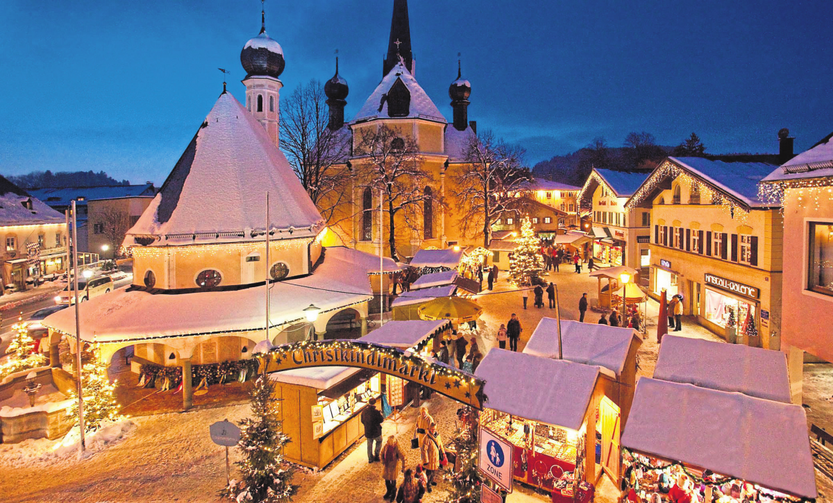 Priener Christkindlmarkt: Budenzauber und Lichterglanz