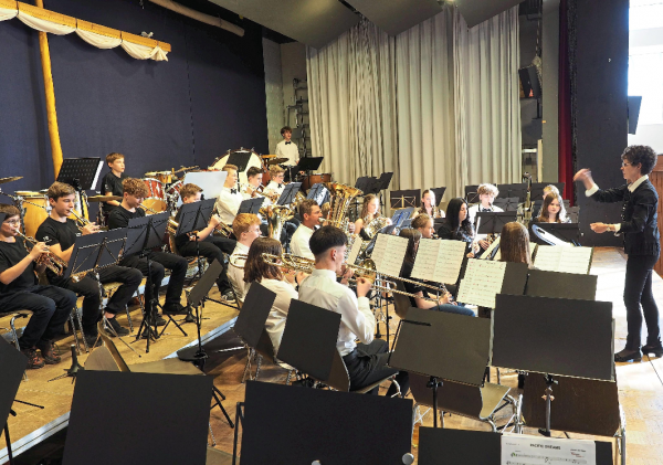 Sommerfestival, Musikverein Önsbach: Festwiese wird zu einem Ort voller Geselligkeit und guter Laune
