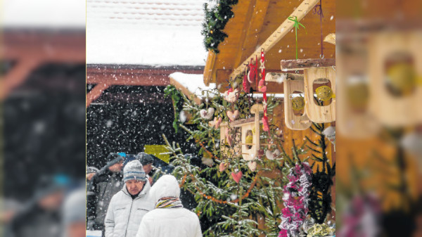 Weihnachtsmarkt in Rügland: Adventsfreuden in historischer Kulisse