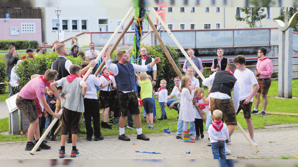 Kirchweih in Bruckberg vom 30. August bis den 2. September: Bruckberg freut sich auf das Highlight des Jahres