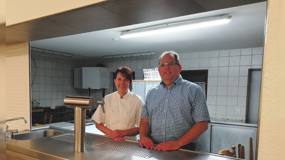 Saal-Neueröffnung im Gasthof „Grüner Baum“ in Langfurth