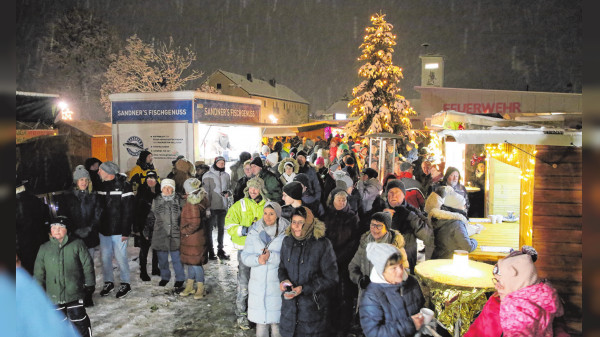 Weihnachtsmarkt in Burgoberbach: „Genießen Sie fröhliche, harmonische, aber auch besinnliche Stunden“