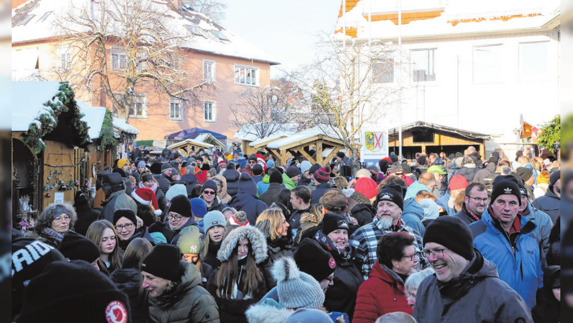 Adventsmarkt in Sachsen bei Ansbach: Leuchtende Augen garantiert