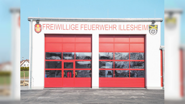 Freiwillige Feuerwehr Illesheim: Der Neubau ist fertig!