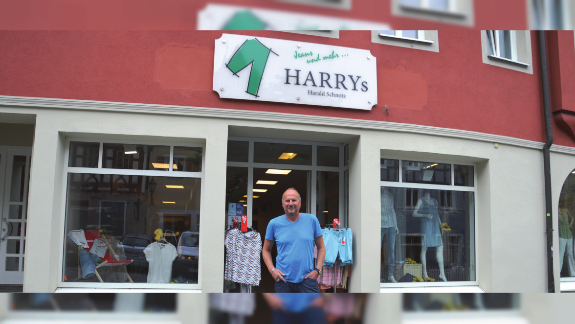 Harrys Jeans in Feuchtwangen: Runde Jubiläen in der Unteren Torstraße in Feuchtwangen