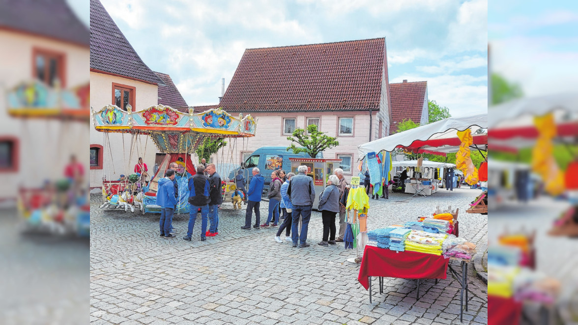 Buntes Herbstmarkttreiben am Erntedankfest in Weiltingen