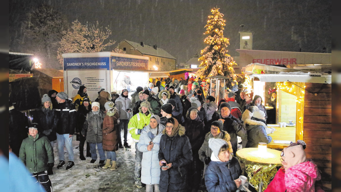 Weihnachtsmarkt in Burgoberbach: „Genießen Sie fröhliche, harmonische, aber auch besinnliche Stunden“