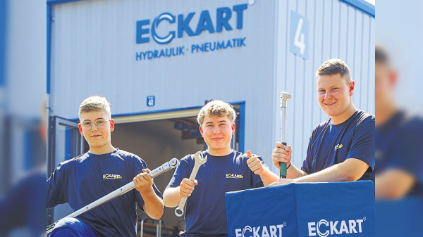 Drei Azubis starten bei Eckart Hydraulics