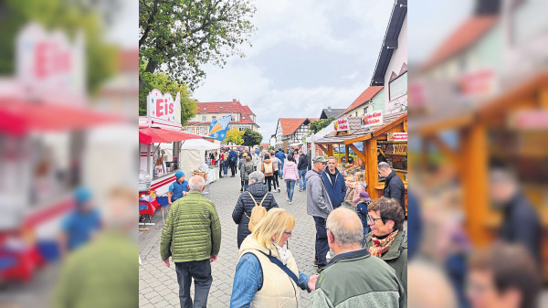 Zauberhaftes auf dem Marktplatz beim Burghauner Herbstzauber 