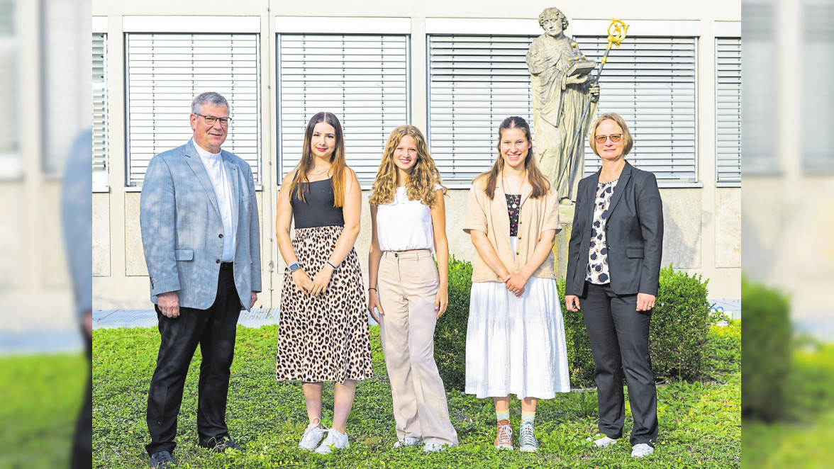 Start des Ausbildungs-Jahres in der Bistums-Verwaltung in Fulda