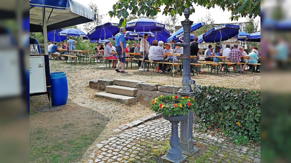 Wernstein lädt zum Brunnenfest ein