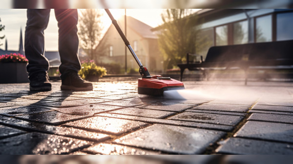 So wird die Terrasse im Frühjahr sauber