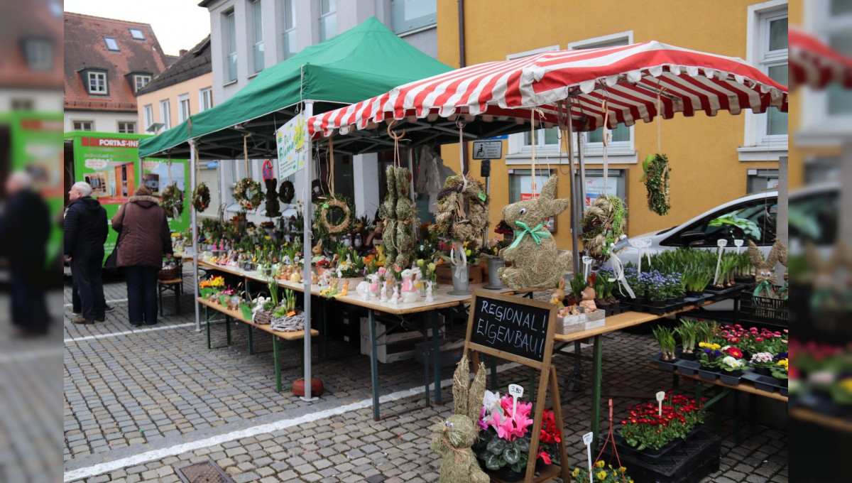 Meister Lampe lädt zum Ostermarkt ein 