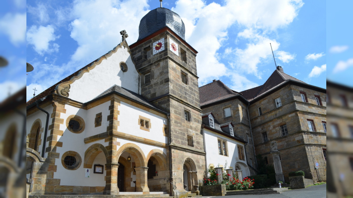 Kirchweih in Redwitz 2022 mit dem Kirchweihmarkt und der Partyband Frankenfeuer