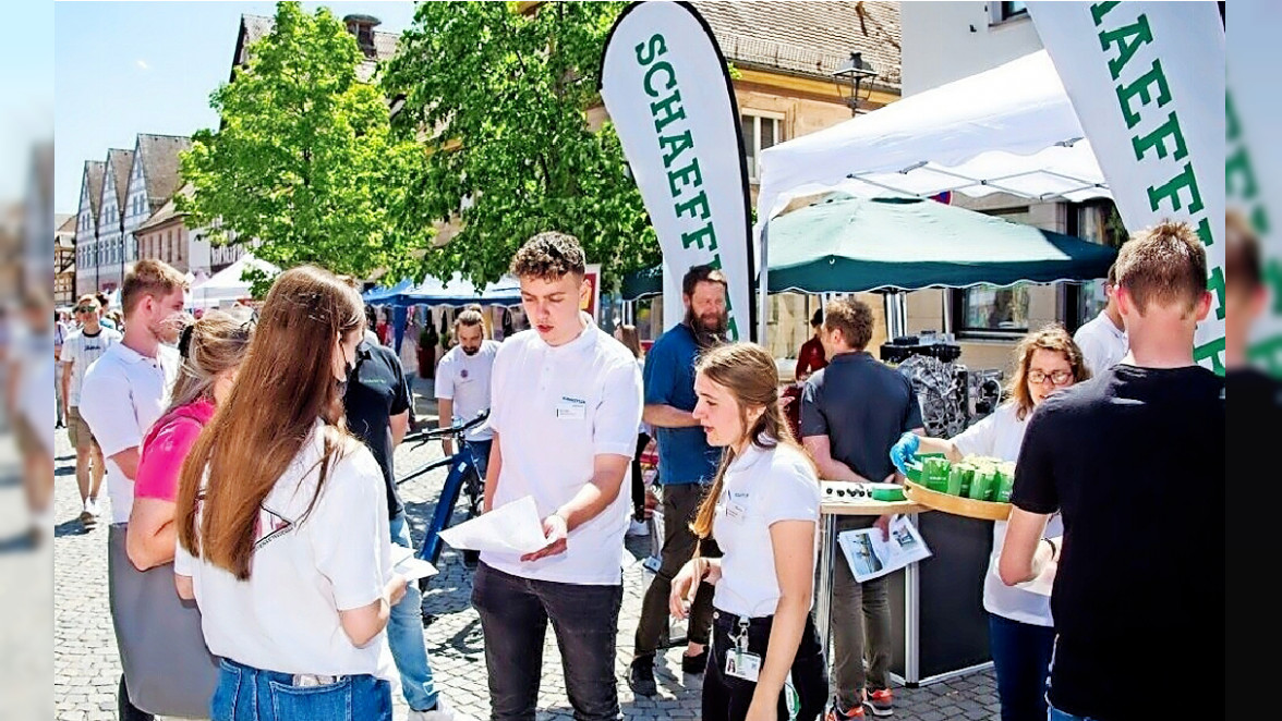 Open-Air-Ausbildungsmesse in Herzogenaurach: Die besten Firmen für den Karrierestart