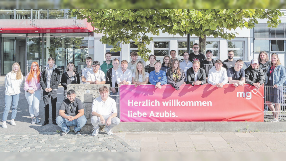 Auf in ein neues Ausbildungsjahr: Auszubildende 2022 bei der Mediengruppe Oberfranken in Bamberg und in Kulmbach