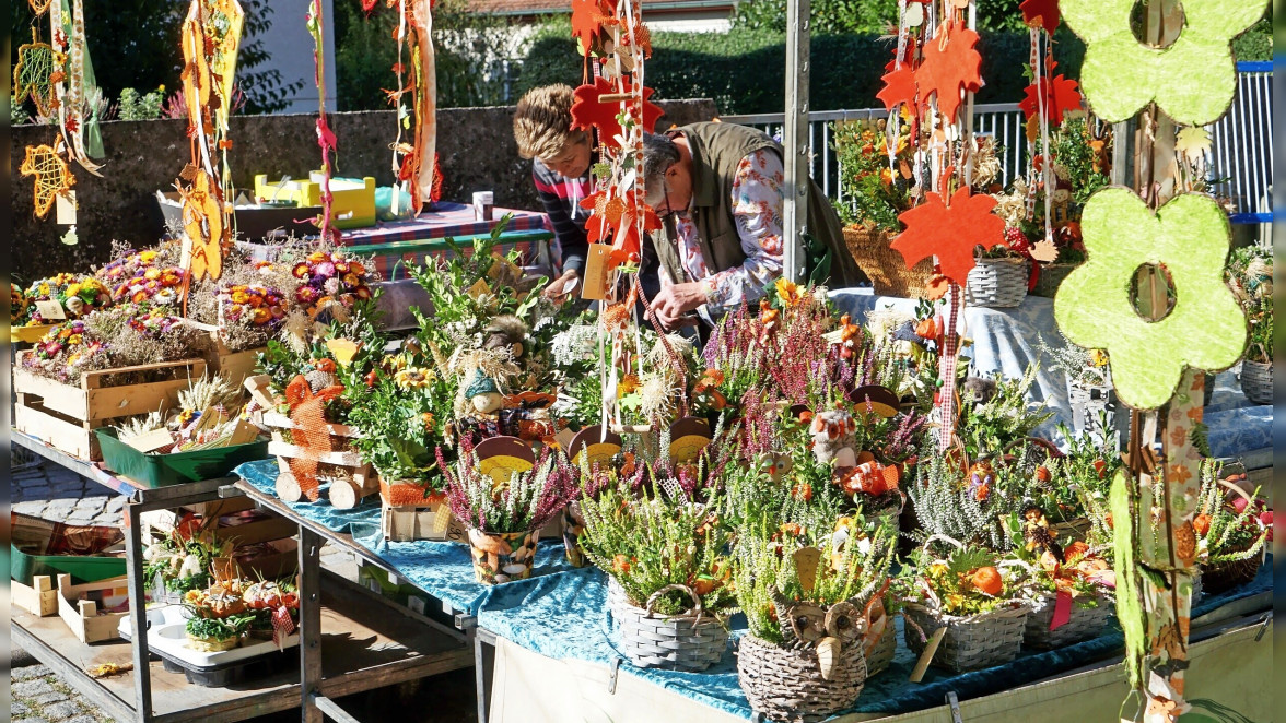 Walsdorfer Bauernmarkt: Regional und handgefertigt