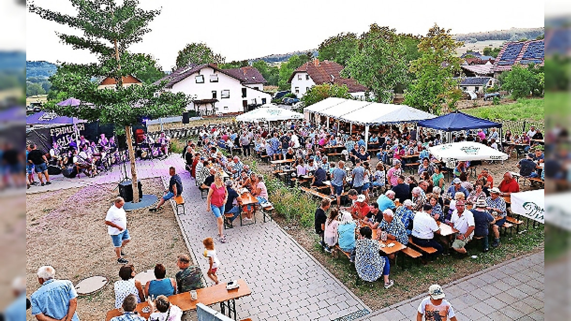 Uetzing feiert wieder Kirchweih