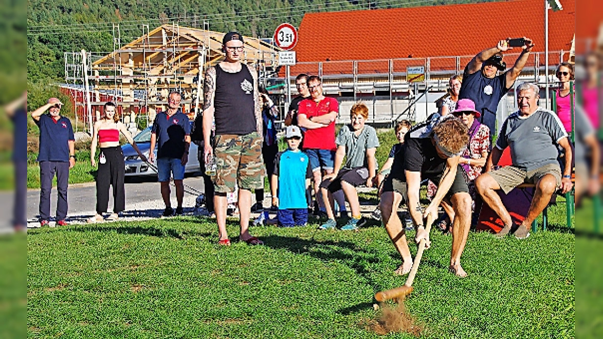 Wolfsdorf feiert vier Tage Kirchweih erstmals im neuen Kulturstadl