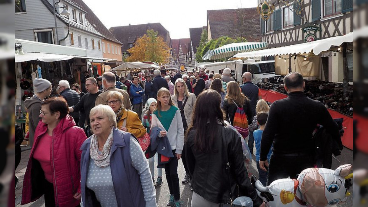 Verkaufsoffener Sonntag und Herbstmarkt in Dornstetten