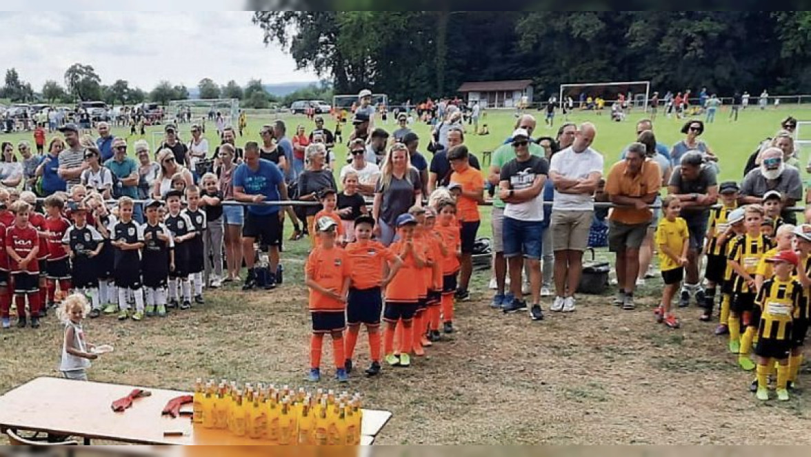 Der Kick um den Pokal in Schwalldorf