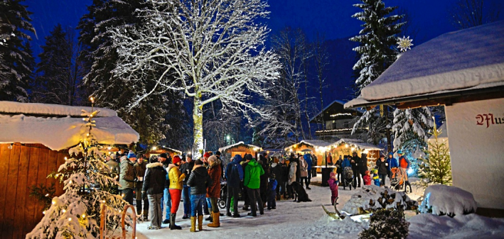 Gemütlich ist die Stimmung im Kurpark. Foto: wb