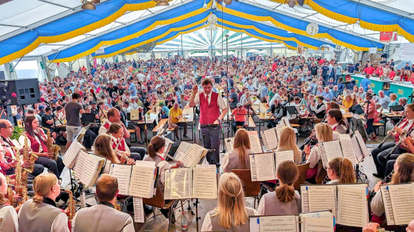 Pfingstfestival lockt mit Partystimmung nach Kressbronn