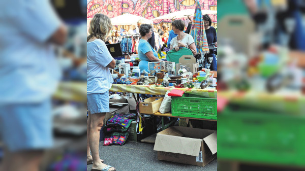 Gablenberger Flohmarkt: Kunterbunte Welt