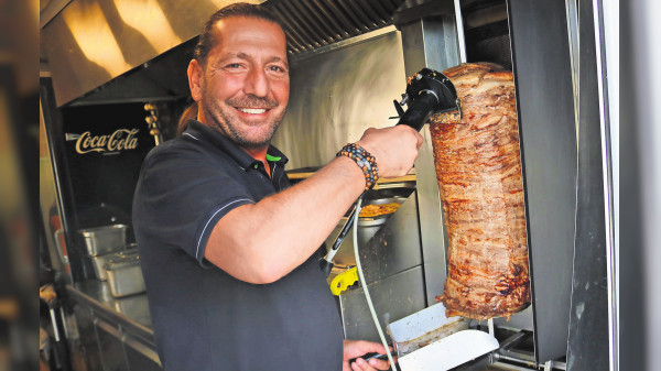 Mediterranes Grillhaus Merakles: Kulinarisches für den Synergiepark