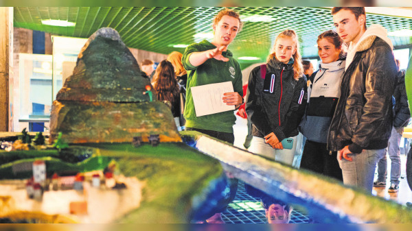 Tag der Wissenschaft 2024 an der Universität Stuttgart