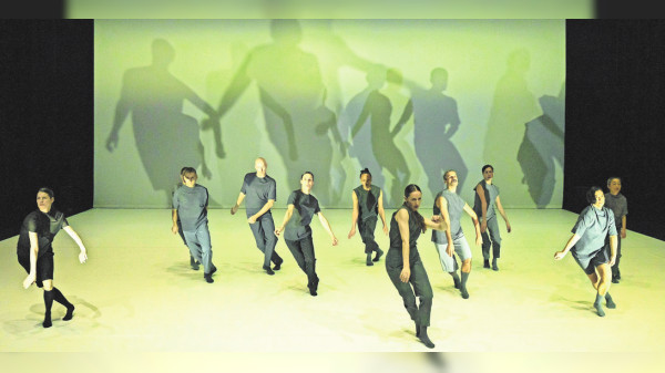 Das Berliner Dance On Ensemble mit neuer Choreografie