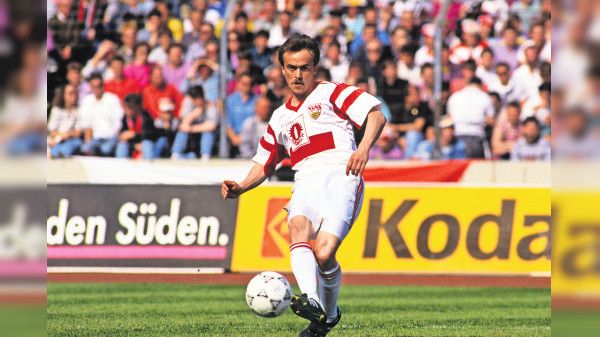 Die VfB-Legende mit Bielefeld-Background