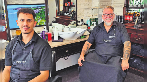 Friseur Heier in Weilimdor: Sich fühlen wie Kelly Osbourne