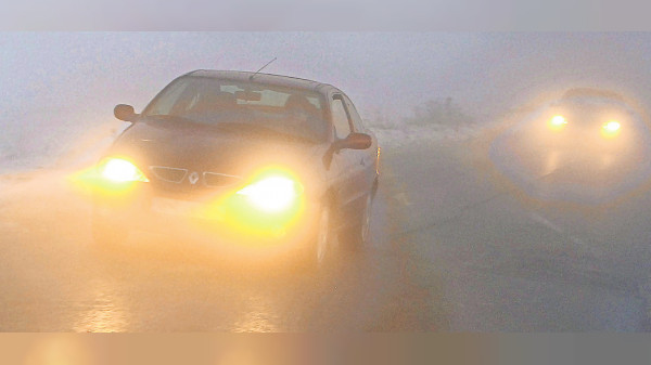 Dicke Brühe: So fahren Sie sicher durch den Nebel