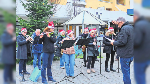 Weihnachtsmarkt Neugereu: Lokalkolorit statt Kommerz