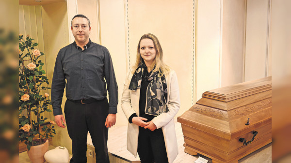 Bestattungsinstitut Paul Hofmeister: Meisterbetrieb begleitet auf dem letzten Weg