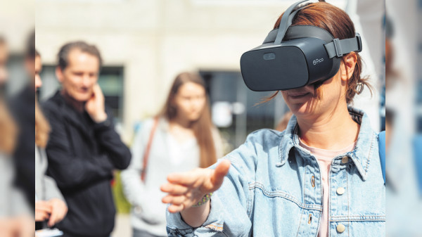 Tag der Wissenschaft an der Universität Stuttgart: Eintauchen in die Welt der Forschung