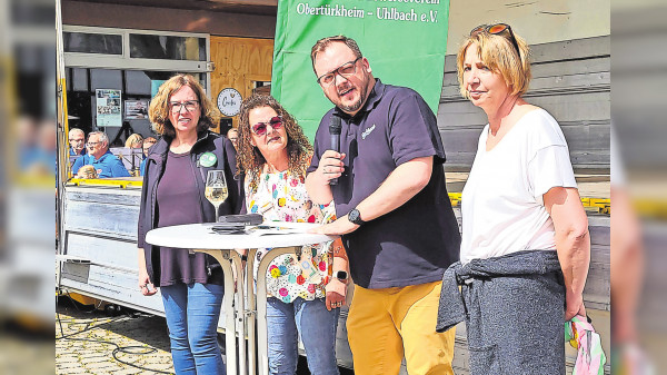  Vom Knecht Ruprecht und dem angesägtem Maibaum