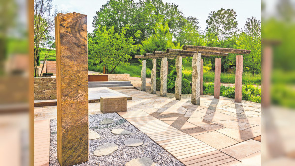 Häcker Fliesen und Naturstein GmbH: Traditionelles Handwerk und innovative Outdoor-Trends
