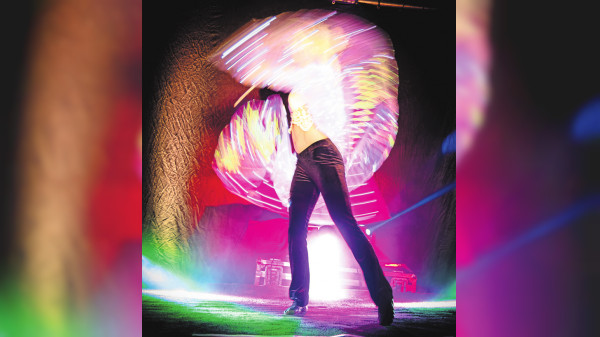 FeuerbachNacht: Show und Shopping - Entdeckungen an allen Ecken