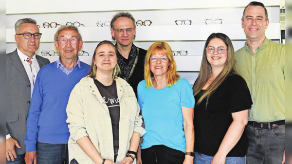 Carrier Optik, Renningen: Jubiläum mit Weitblick