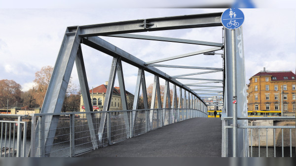 Ein verbotener Weg über den Fluss