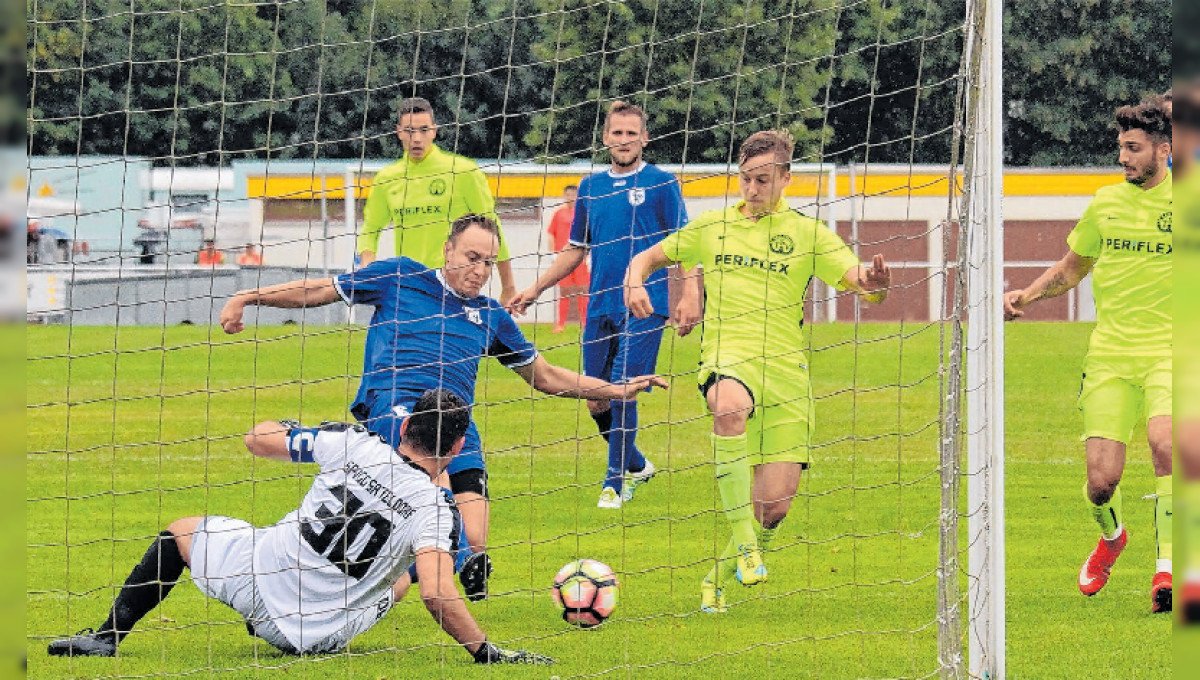 Von der Schwierigkeit, die Farben hochzuhalten: Volksfestspiel des TSV Crailsheim