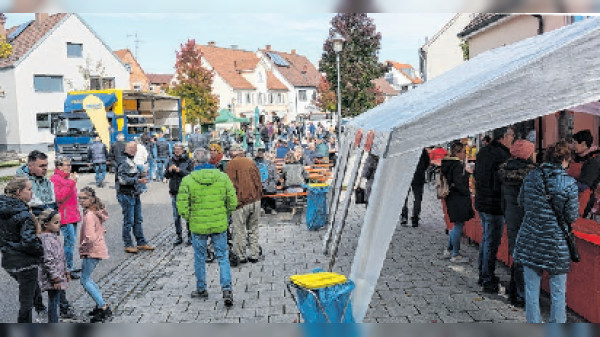 Sinnvoll schenken mit dem Langenauer Citygutschein