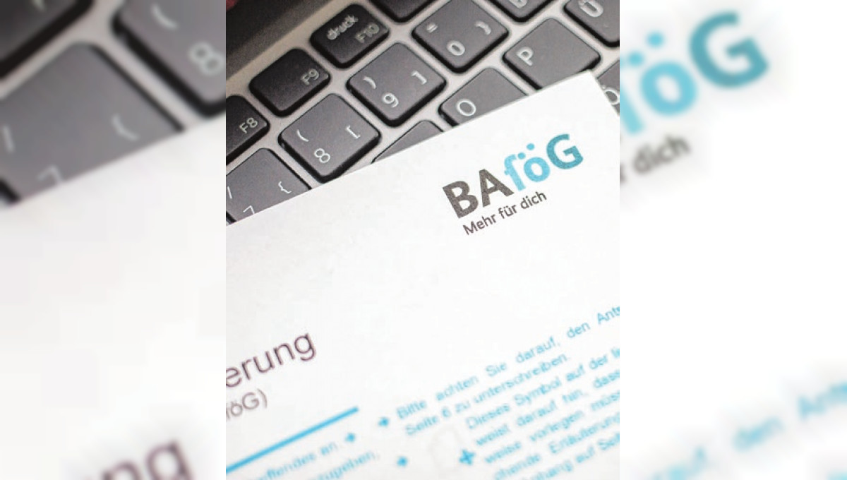 Geld fürs Studium: Was taugen BafögAntrag-Helfer im Netz?